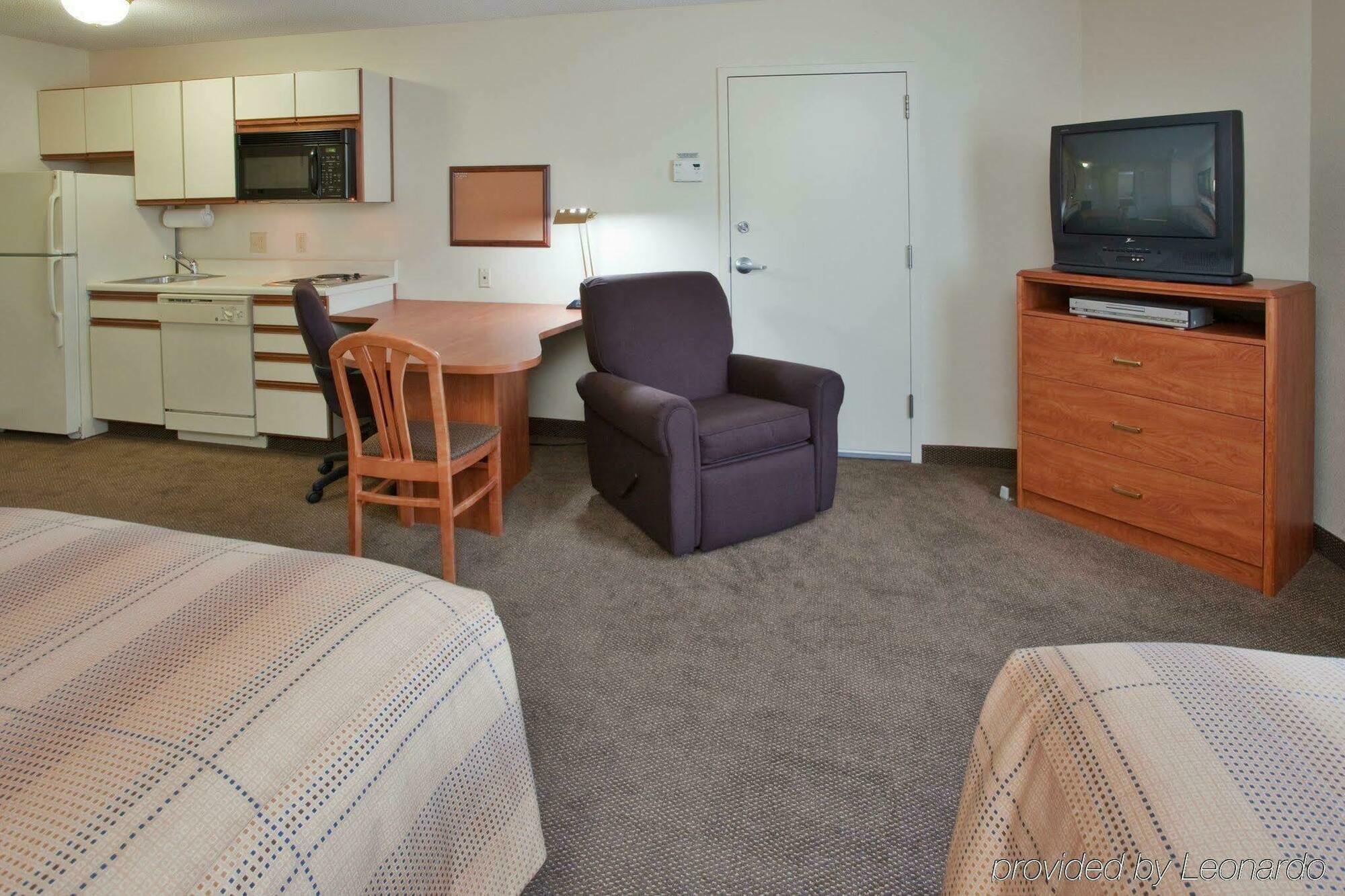 Candlewood Newport News-yorktown By Ihg Newport News